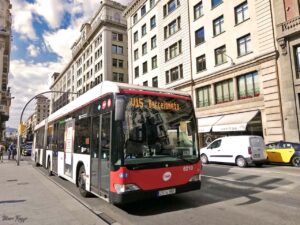 Navigieren in europäischen Städten: Öffentliche Verkehrsmittel und Orientierung
